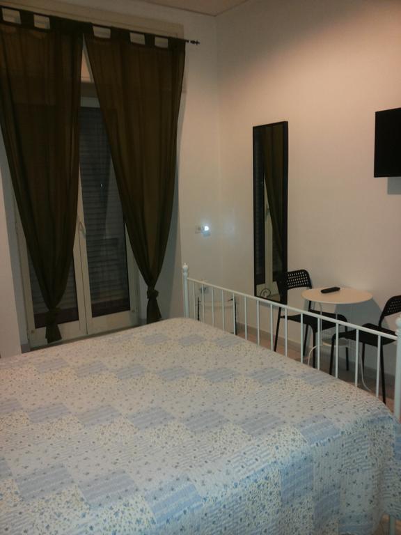 Bed and Breakfast Antica Dimora Neapol Pokój zdjęcie